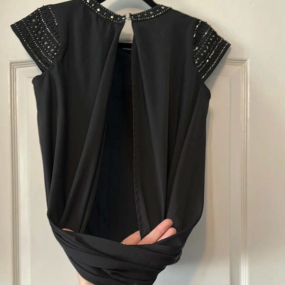 Black Asymmetrical Blouse with Cap Sleeves and Bib Collar - Picture 6 of 9